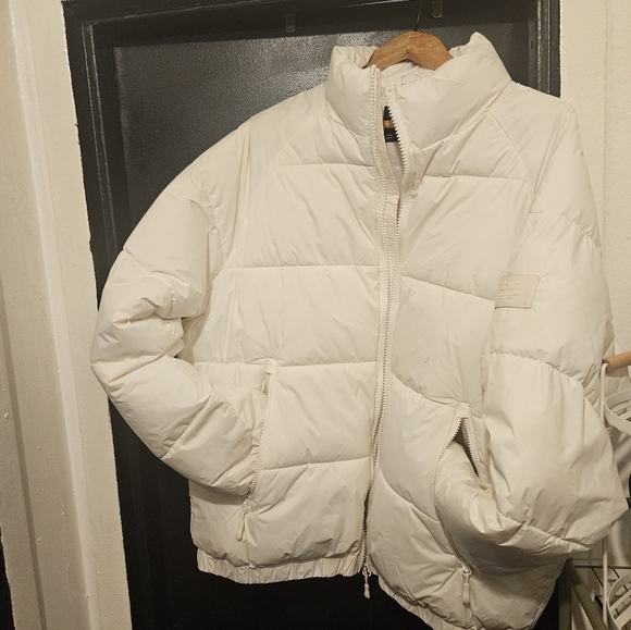 Zara Jackets & Blazers - Zara Puff Jacket